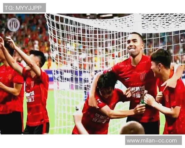 成都蓉城宣布德尔加多租借到期不再续约球员将回归山东泰山